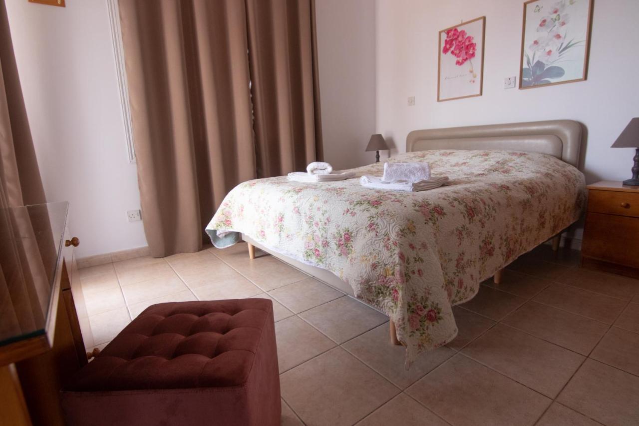 Amelia Two Bedroom Apartment - 202 Paphos Exterior foto